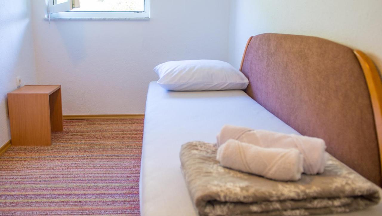 Holiday Home Narona Мостар Экстерьер фото