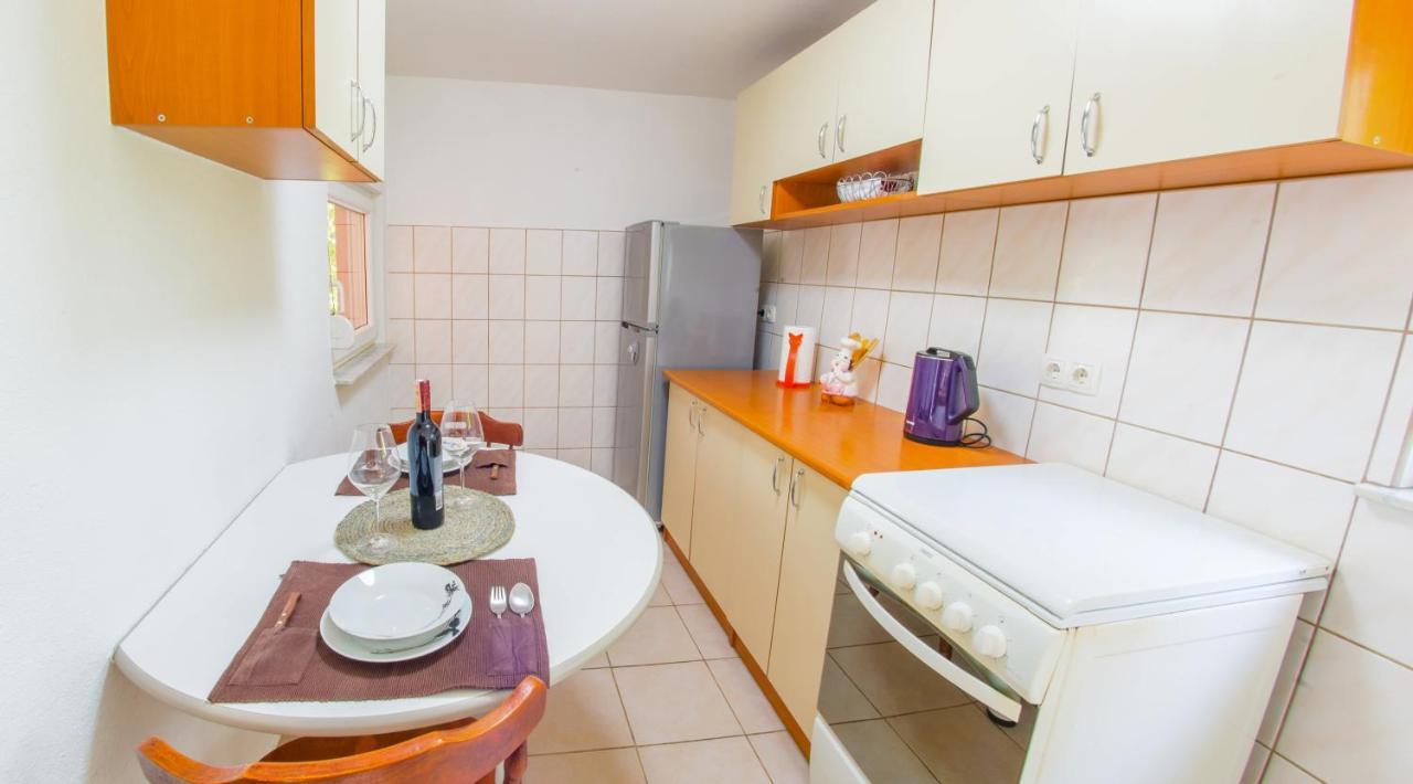 Holiday Home Narona Мостар Экстерьер фото