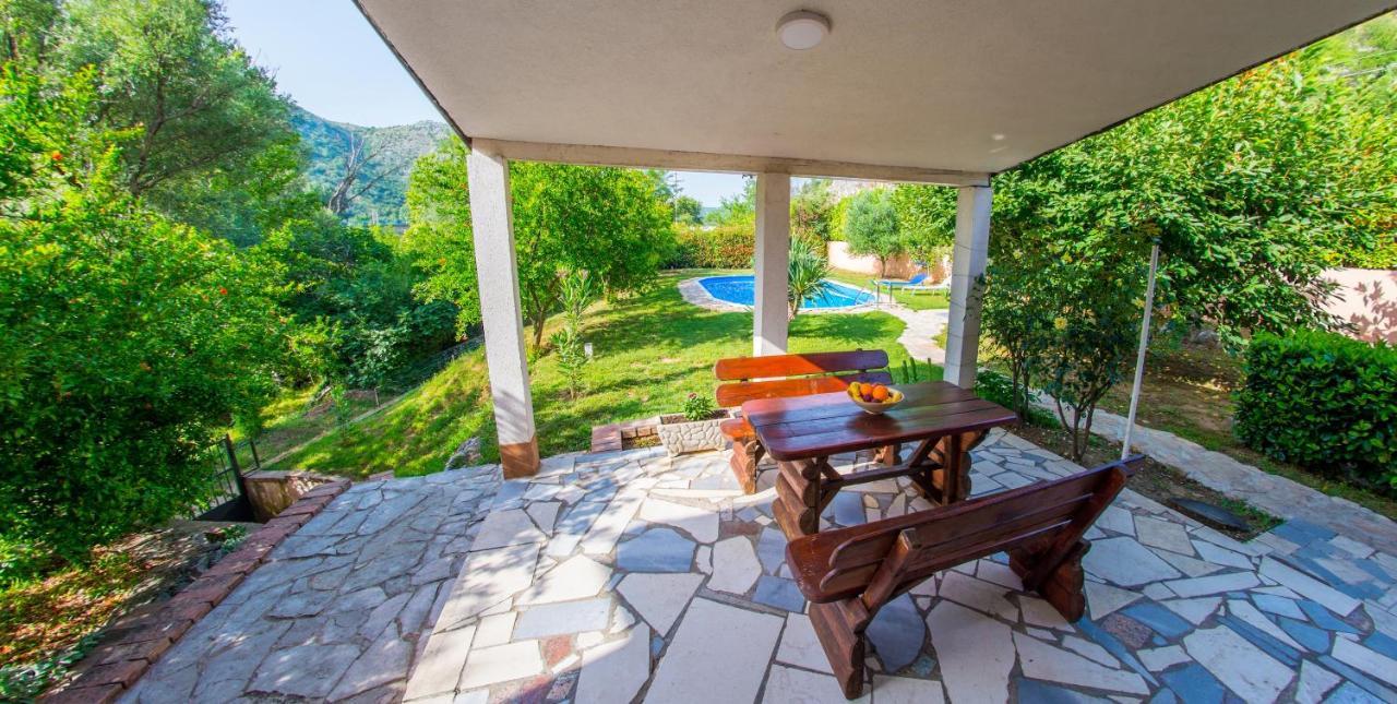 Holiday Home Narona Мостар Экстерьер фото