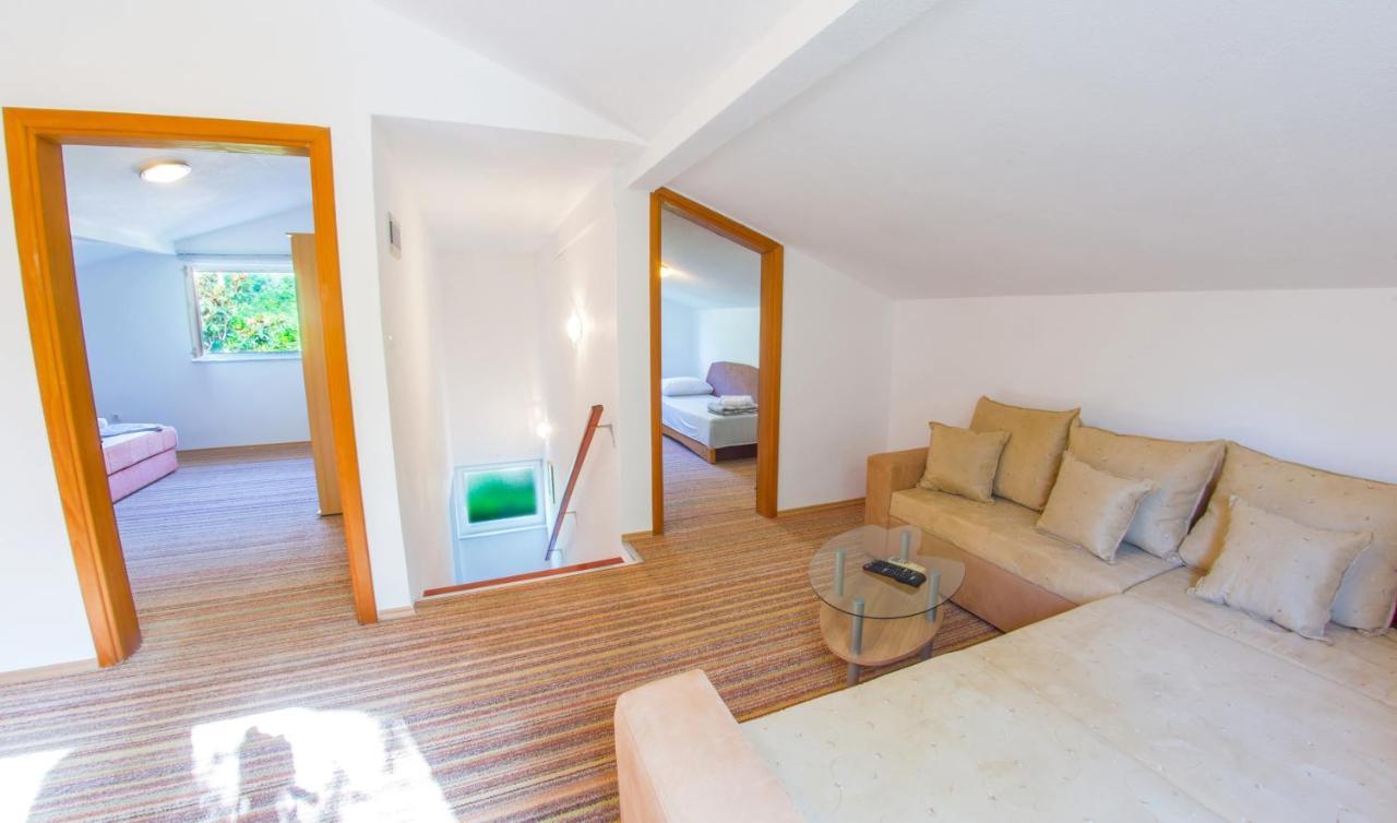 Holiday Home Narona Мостар Экстерьер фото