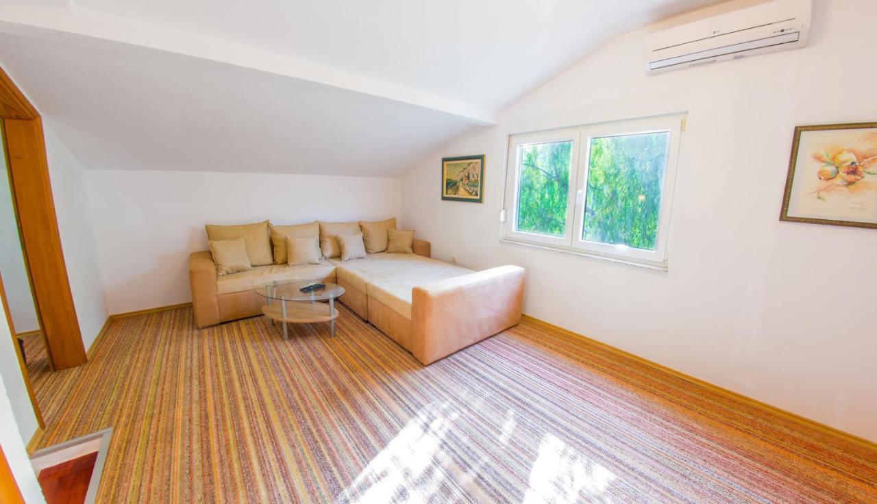 Holiday Home Narona Мостар Экстерьер фото
